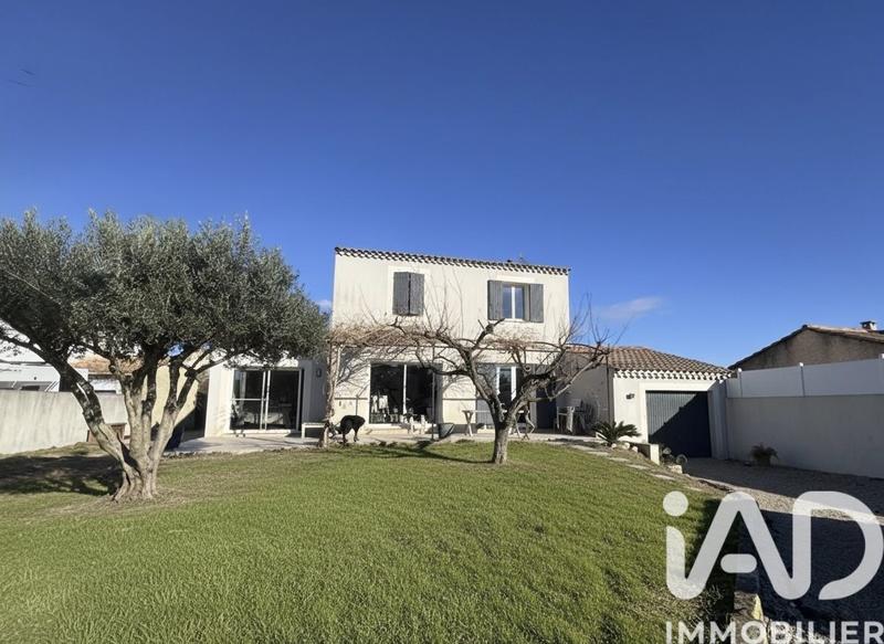 Maison - 111 m² - 6 pièces