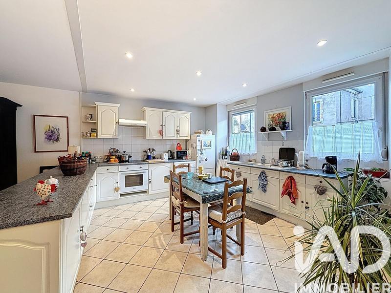 Appartement - 97 m² - 4 pièces