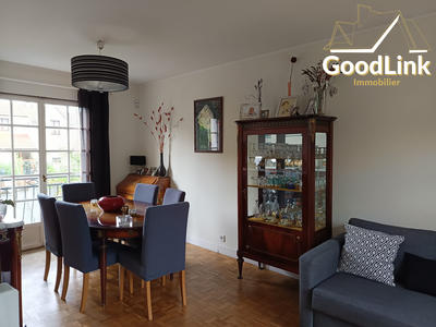 Maison - 97 m² - 5 pièces