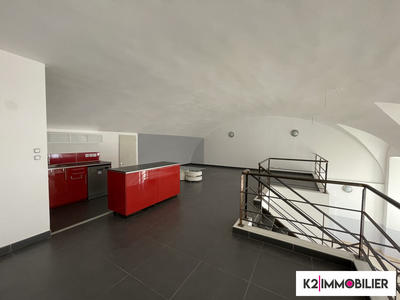 Appartement - 134 m² - 3 pièces