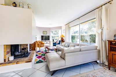 Maison - 161 m² - 6 pièces