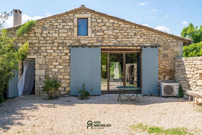 Maison - 230 m² - 4 pièces