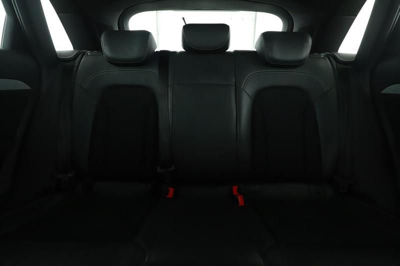 Audi Q3 2.0 Tdi s line Quattro s tronic 184 ch