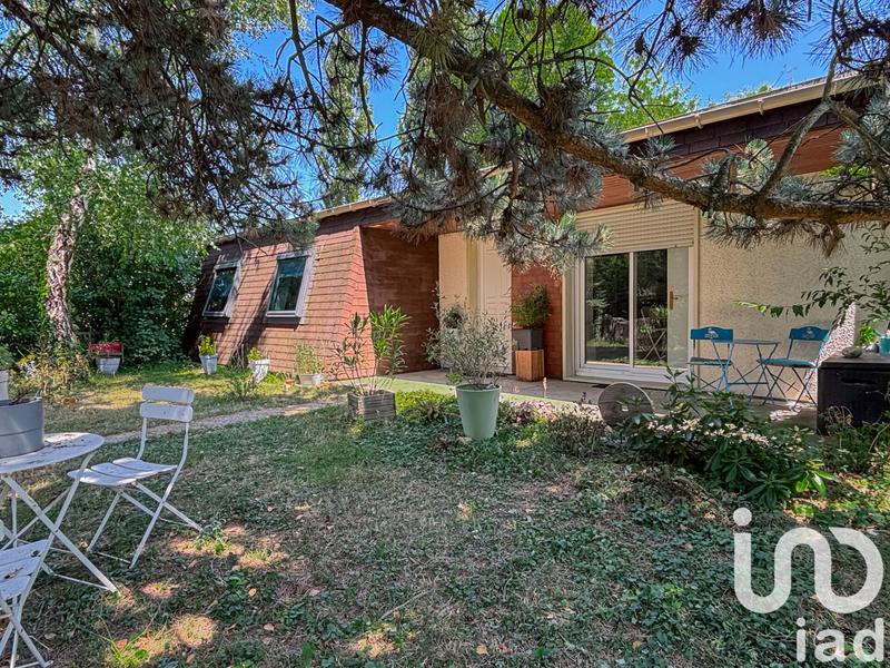 Maison - 97 m² - 5 pièces