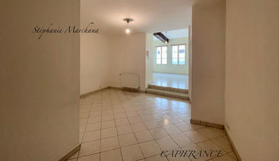 Studio - 44 m² - 2 pièces