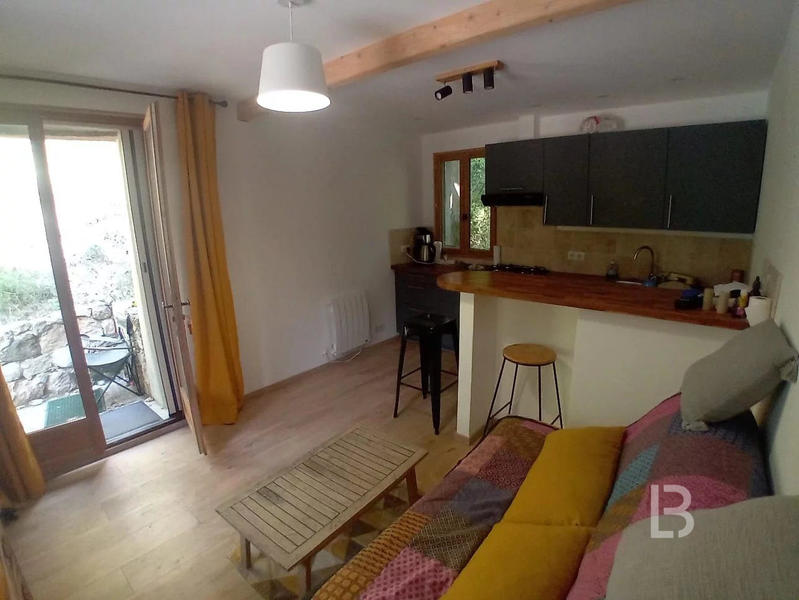 Maison - 101 m² - 4 pièces