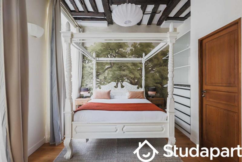 Appartement - 96 m² - 2 pièces