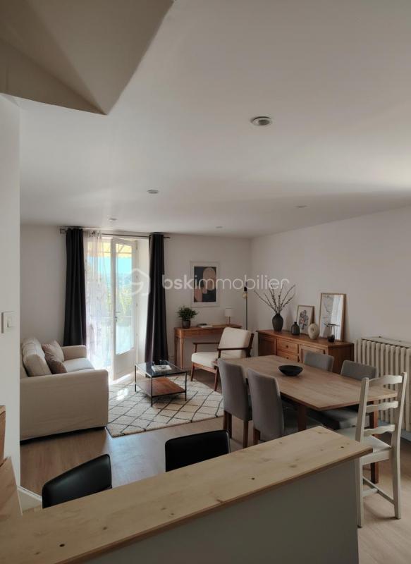 Maison - 77 m² - 3 pièces