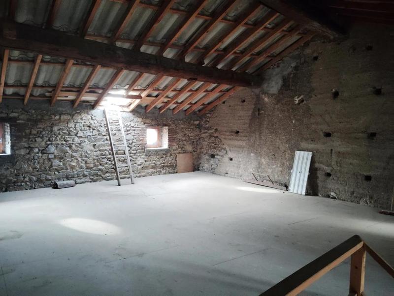 Maison - 320 m² - 6 pièces