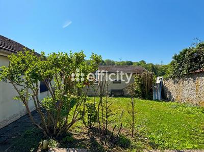 Maison - 93 m² - 4 pièces