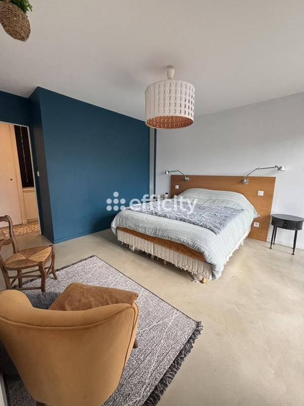 Maison - 133 m² - 6 pièces