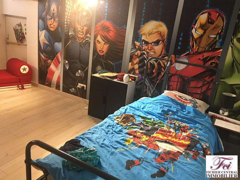 Appartement - 175 m² - 6 pièces