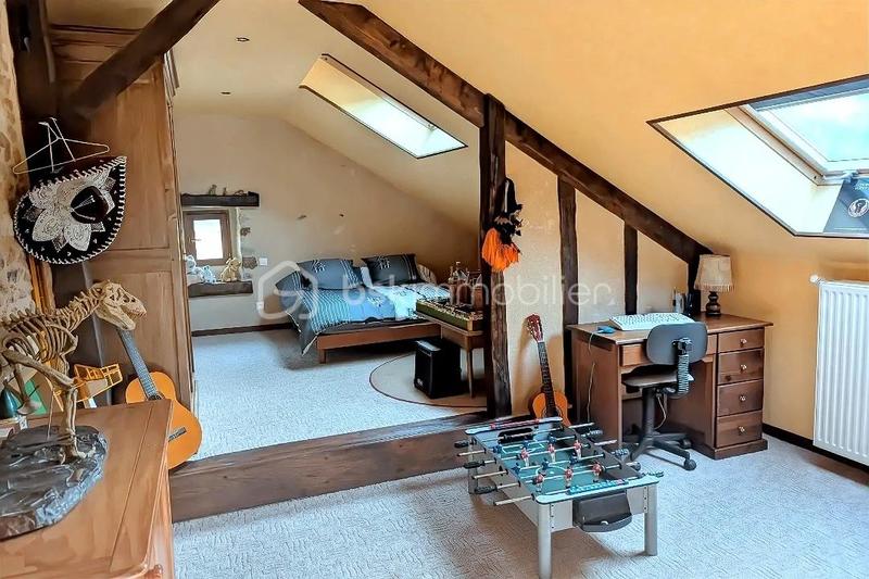 Demeure - 283 m² - 10 pièces