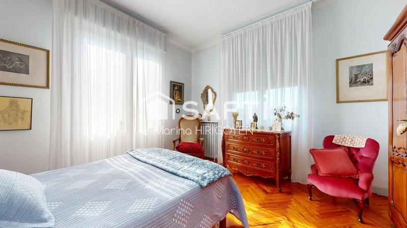 Villa - 160 m² - 6 pièces