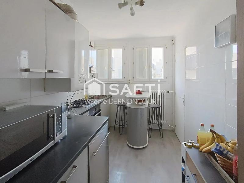 Appartement - 98 m² - 6 pièces