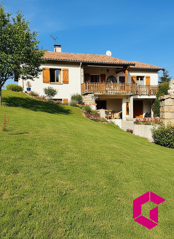 Villa - 151 m² - 6 pièces