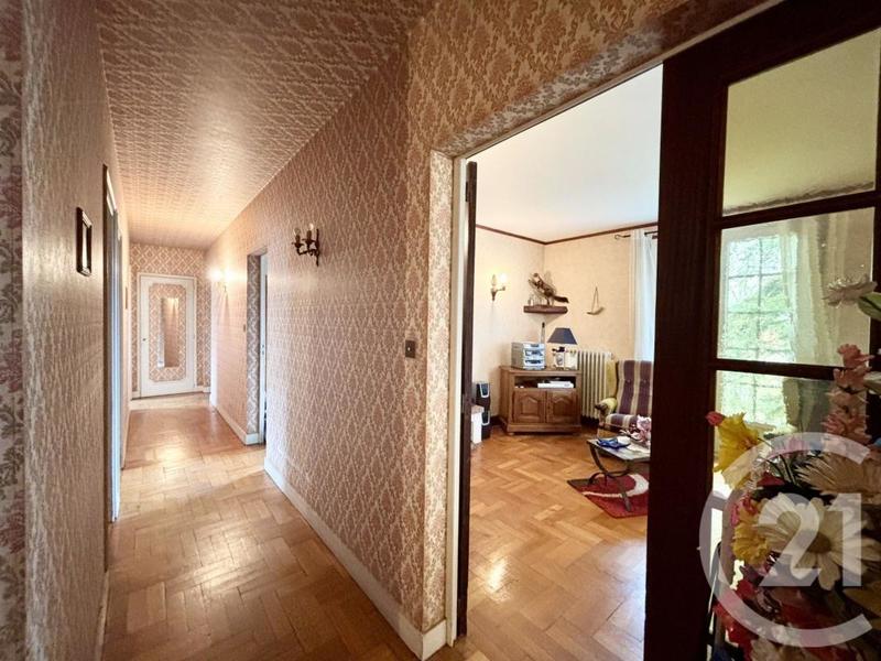 Maison - 113 m² - 6 pièces