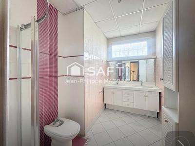 Maison - 160 m² - 5 pièces