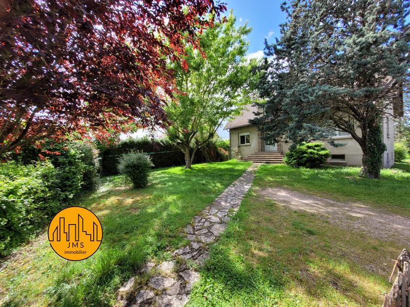 Maison - 172 m² - 6 pièces