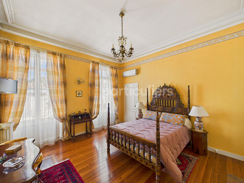 Maison - 188 m² - 5 pièces