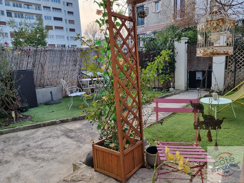 Maison - 79 m² - 4 pièces