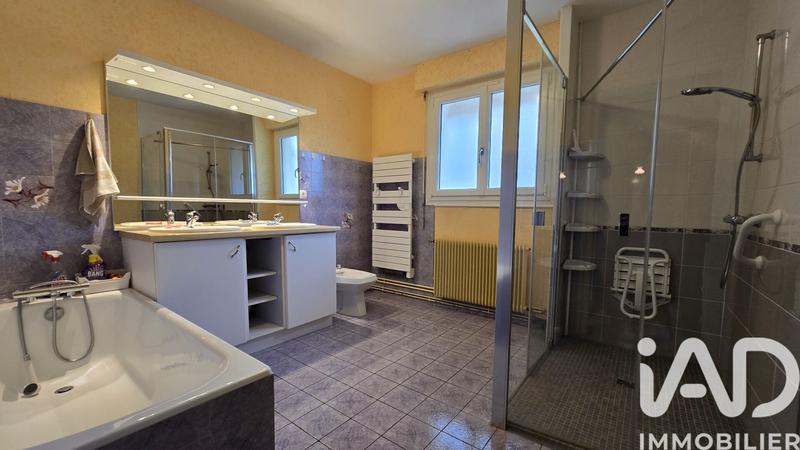 Maison - 108 m² - 4 pièces