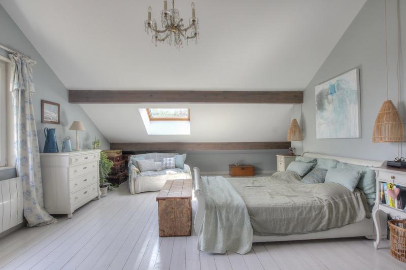 Villa - 260 m² - 7 pièces