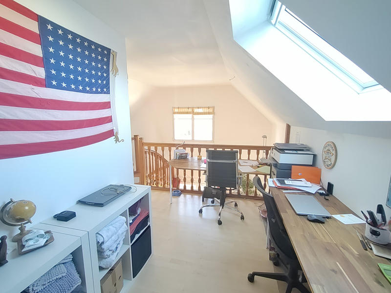 Maison - 140 m² - 6 pièces