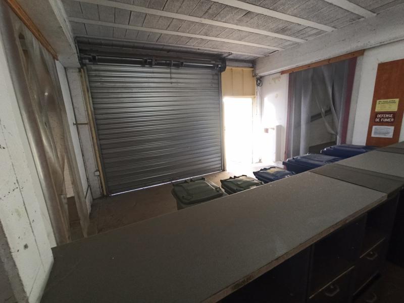 Local commercial - 250 m²