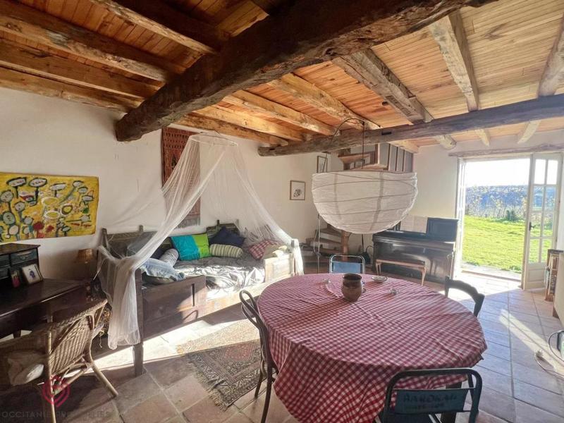 Corps de ferme - 260 m² - 10 pièces