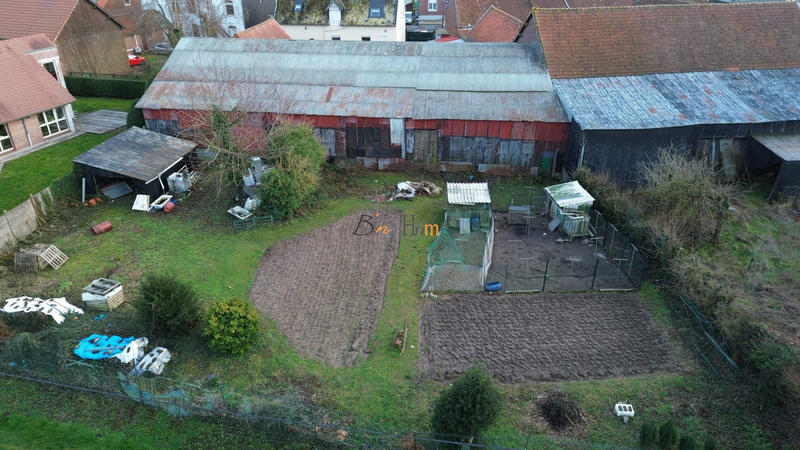 Maison - 220 m² - 7 pièces