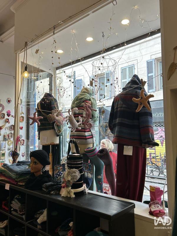 Local commercial - 100 m²