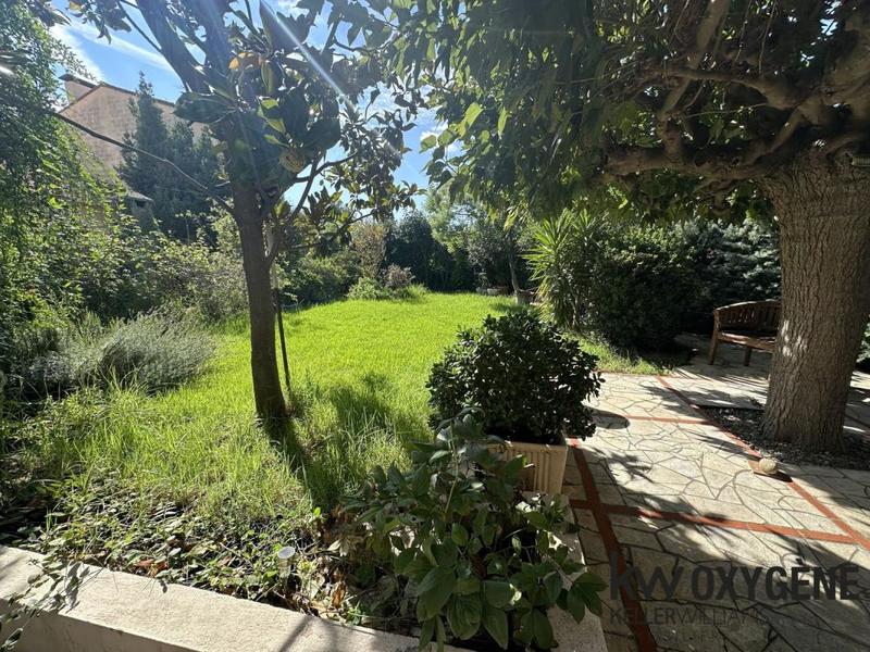 Maison - 185 m² - 6 pièces