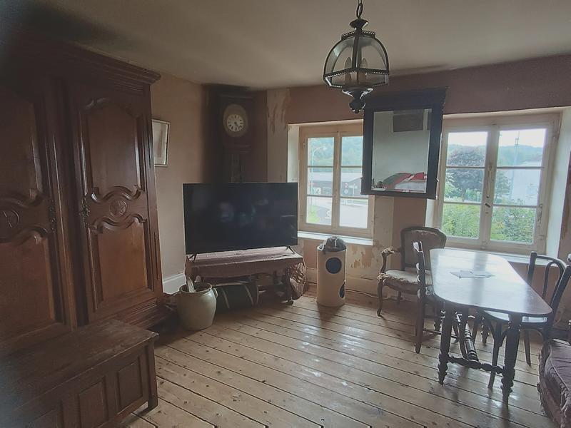 Maison - 196 m² - 7 pièces