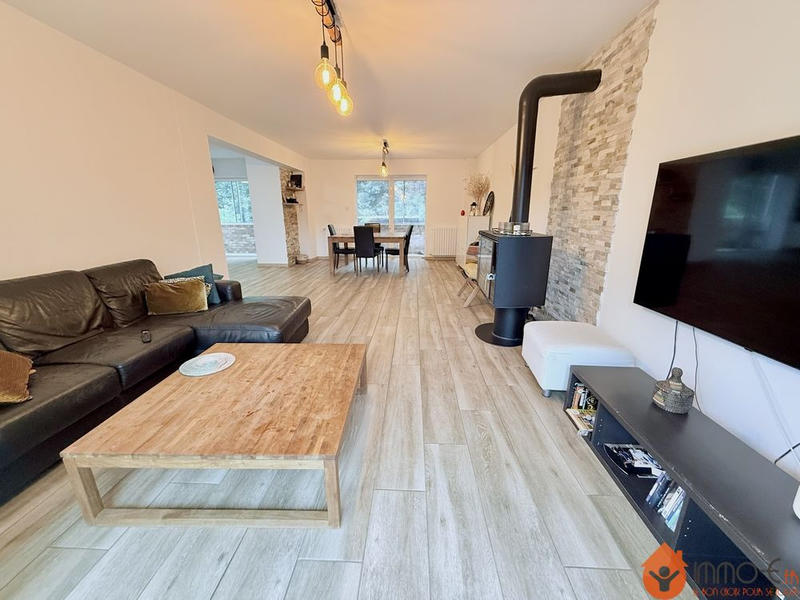 Maison - 121 m² - 5 pièces