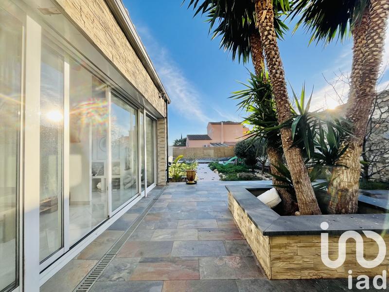 Maison de ville - 220 m² - 8 pièces