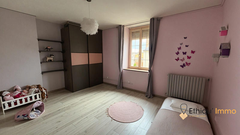 Maison ancienne - 207 m² - 8 pièces