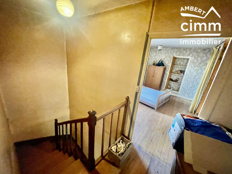 Maison - 95 m² - 5 pièces