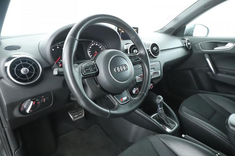 Audi A1 sportback 1.4 Tfsi Cod s line s tronic 150 ch