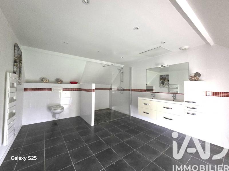 Maison - 127 m² - 5 pièces