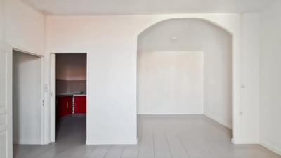 Appartement - 160 m² - 1 pièce