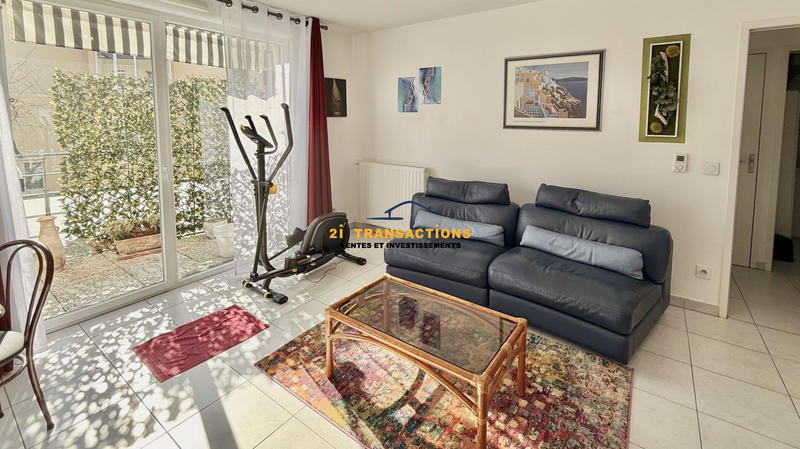 Appartement - 60 m² - 3 pièces