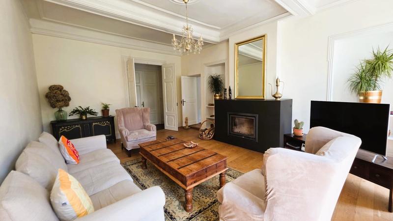 Propriété - 450 m² - 17 pièces