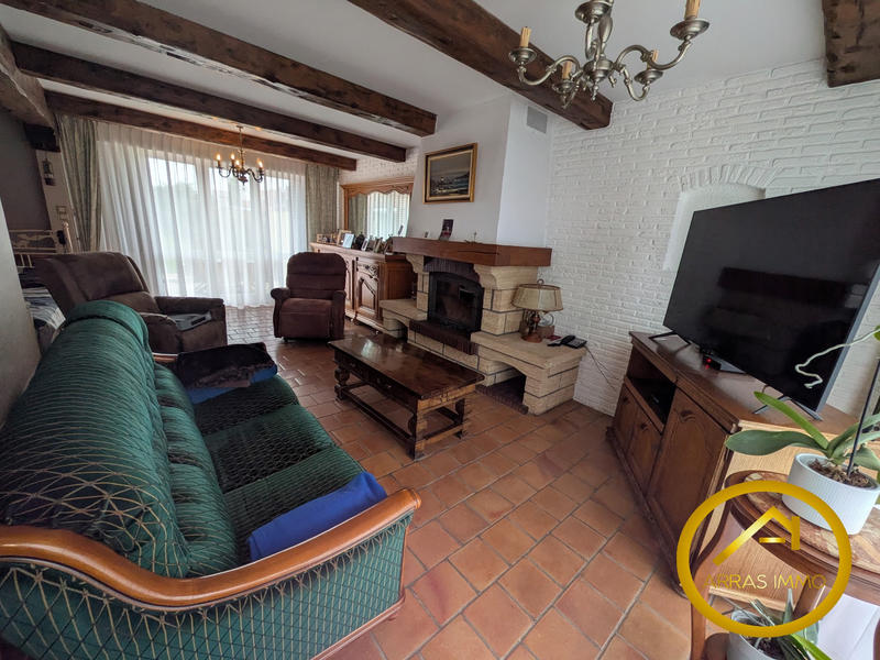 Maison - 101 m² - 6 pièces