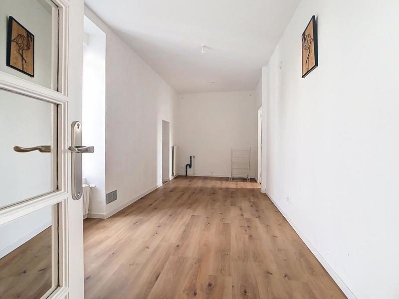 Appartement - 341 m² - 6 pièces