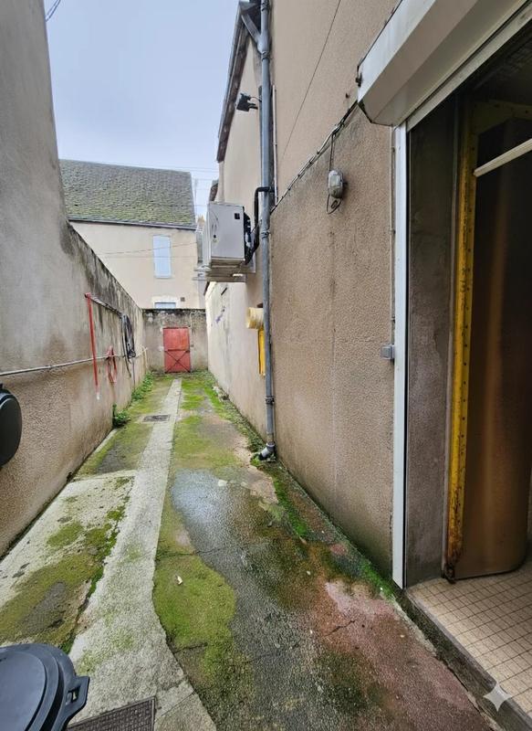 Immeuble mixte - 195 m²