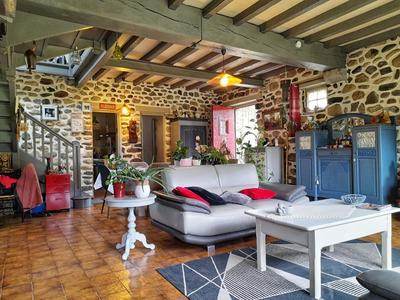 Propriété - 109 m² - 5 pièces