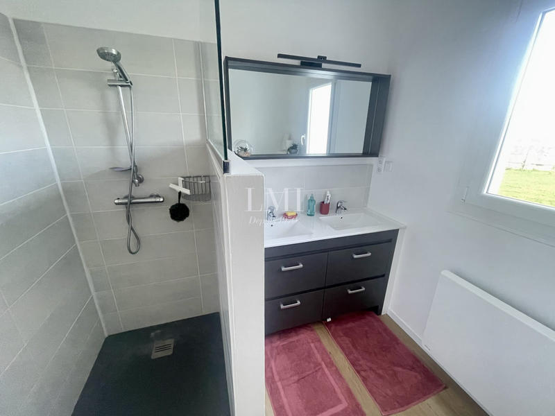 Maison - 110 m² - 6 pièces