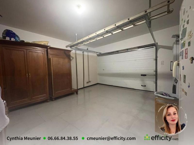 Pavillon - 130 m² - 6 pièces