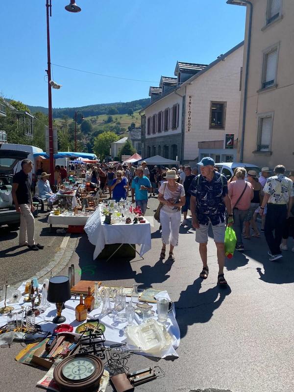 Authentique marché aux puces